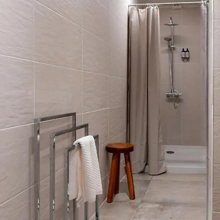 Gaia Superb Terrace Flat Apartman