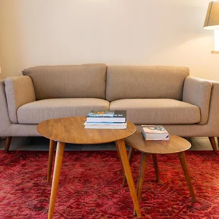Gaia Superb Terrace Flat Apartman *