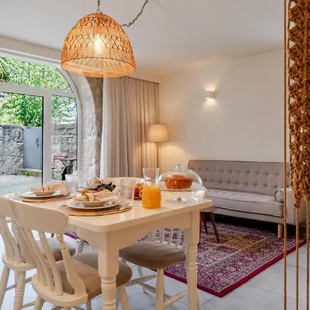 Gaia Superb Terrace Flat
