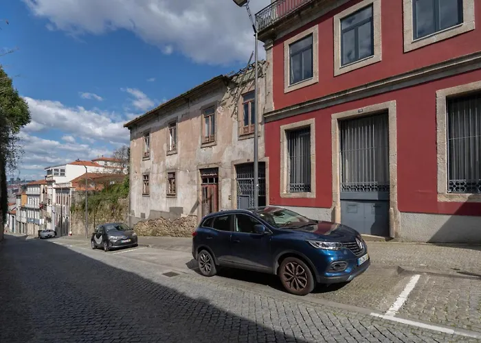 Gaia Superb Terrace Flat * Vila Nova de Gaia