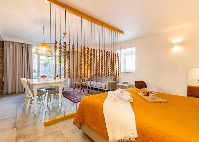 Gaia Superb Terrace Flat Apartment