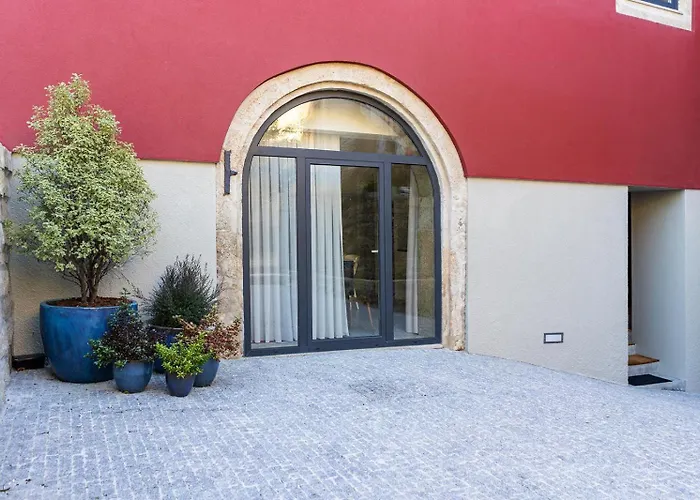 Gaia Superb Terrace Flat *