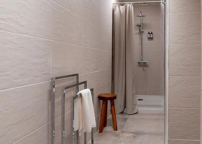 Gaia Superb Terrace Flat Apartment