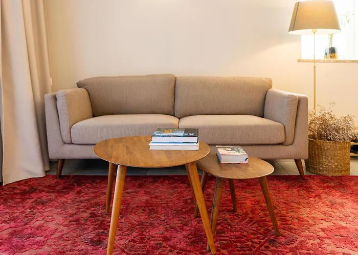 Gaia Superb Terrace Flat Apartment *