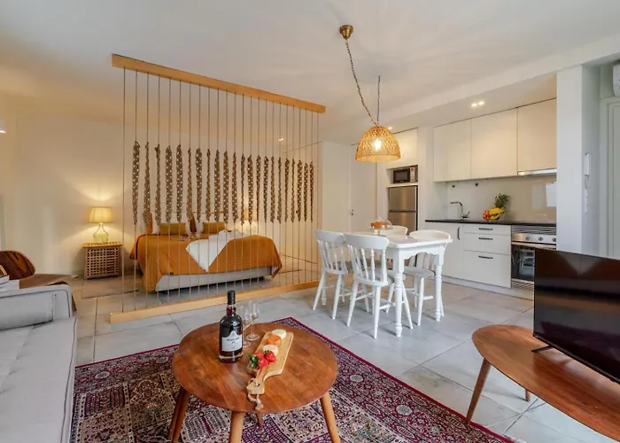 Gaia Superb Terrace Flat Apartman *